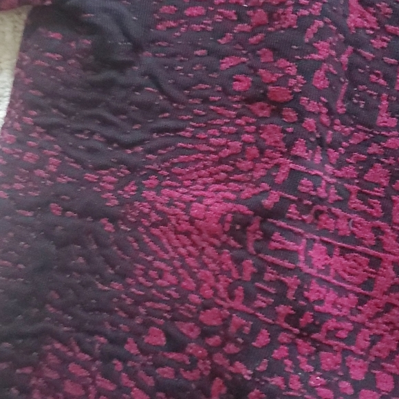 Torn by Ronny Kobo Maroon Knit ShortSleeve Sweater - Picture 4 of 6